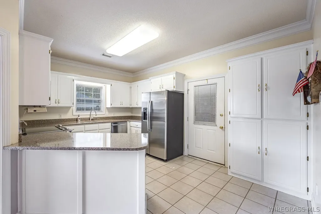 107 Fox Lair Court Dothan AL 36305