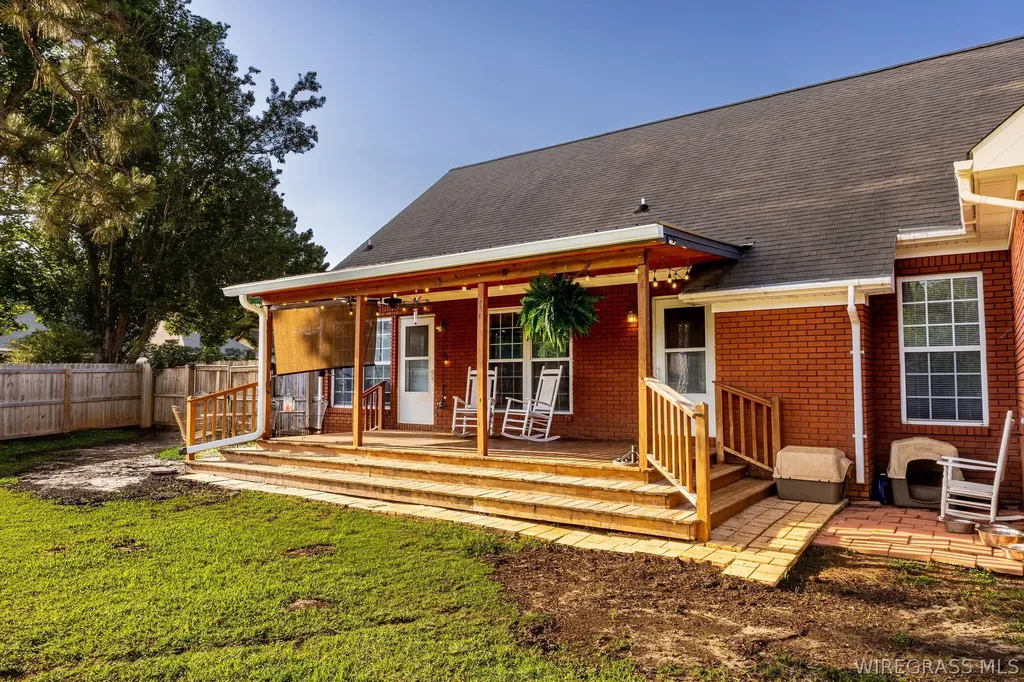 107 Fox Lair Court Dothan AL 36305