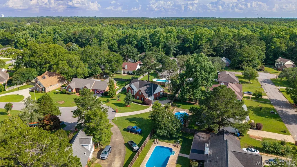 107 Fox Lair Court Dothan AL 36305