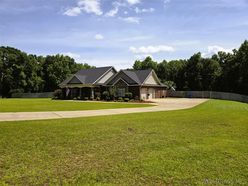 462 County Road 561 Enterprise AL 36330
