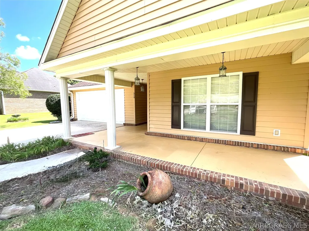 510 E Church Street New Brockton AL 36351