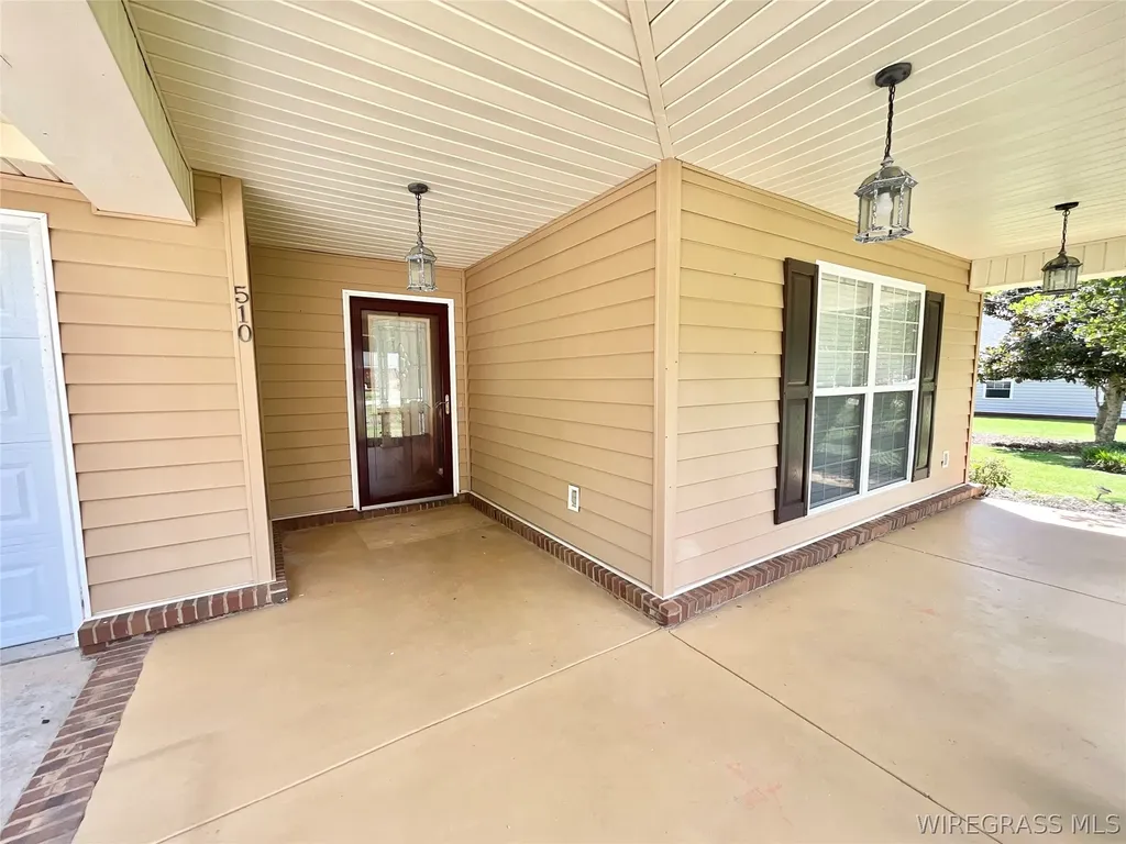 510 E Church Street New Brockton AL 36351