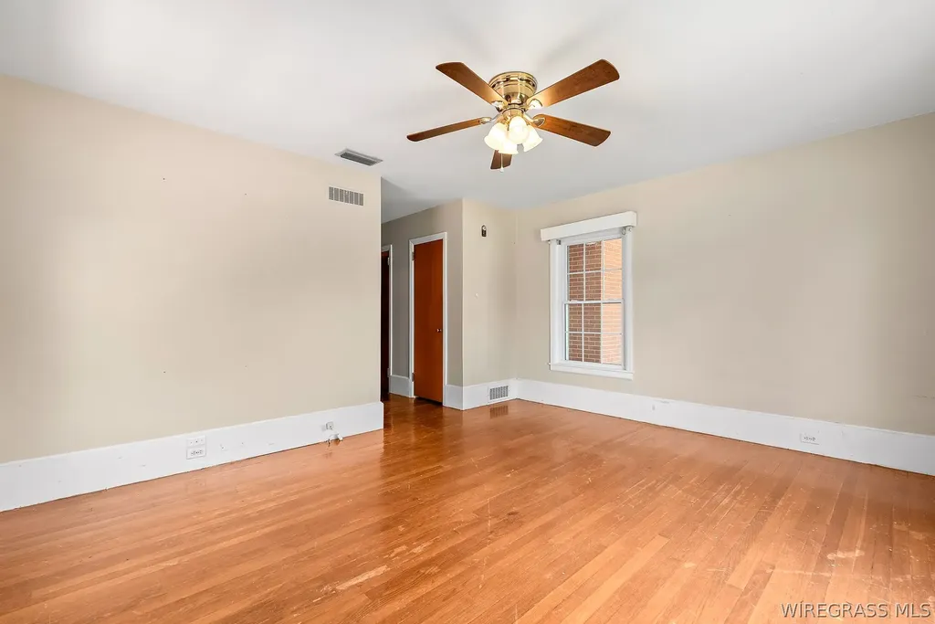 561 Davis Street E Elba AL 36323