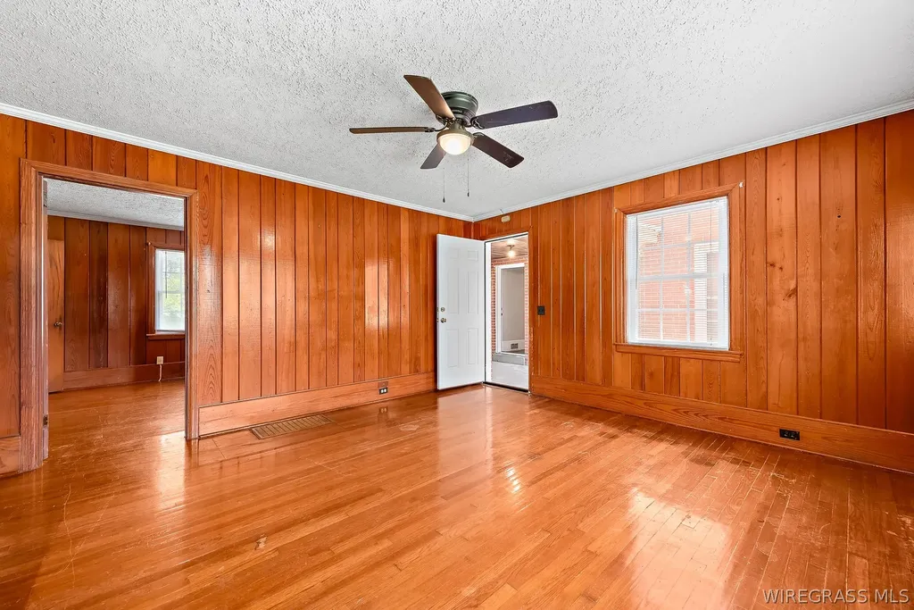 561 Davis Street E Elba AL 36323
