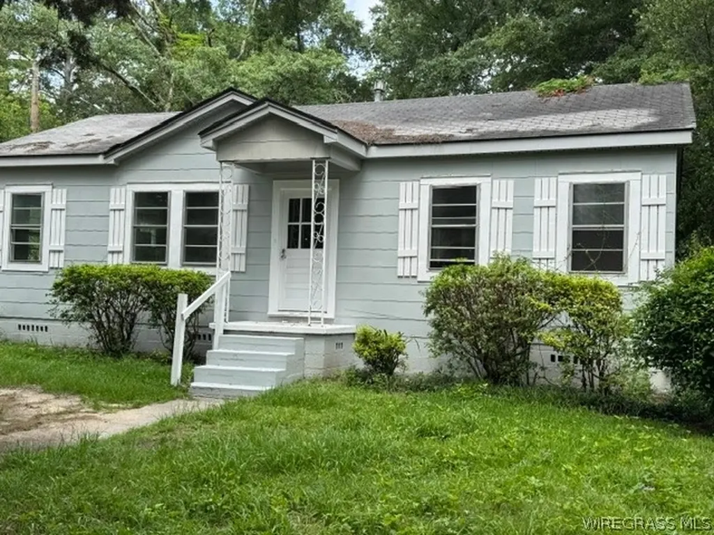 804 Chinook Street Dothan AL 36303