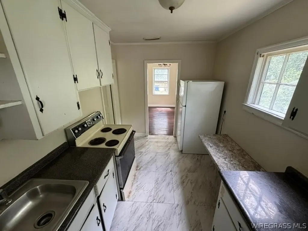 804 Chinook Street Dothan AL 36303