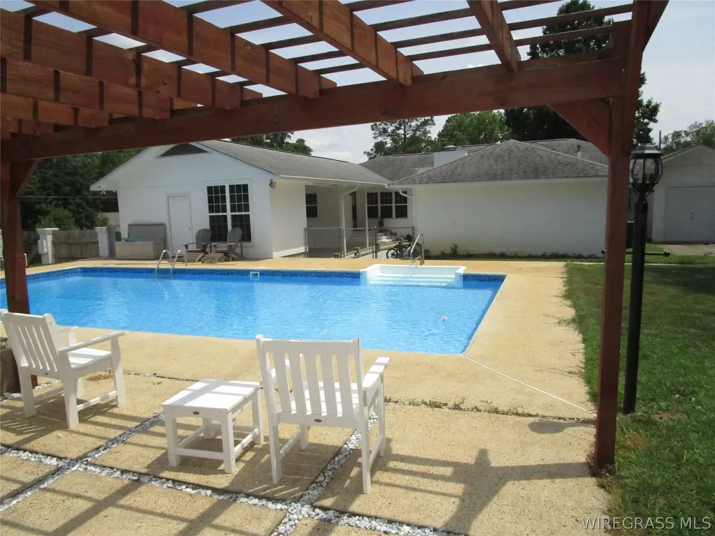 209 Seay Street Enterprise AL 36330