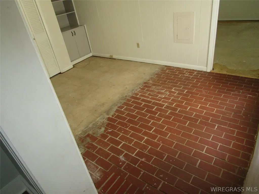 209 Seay Street Enterprise AL 36330