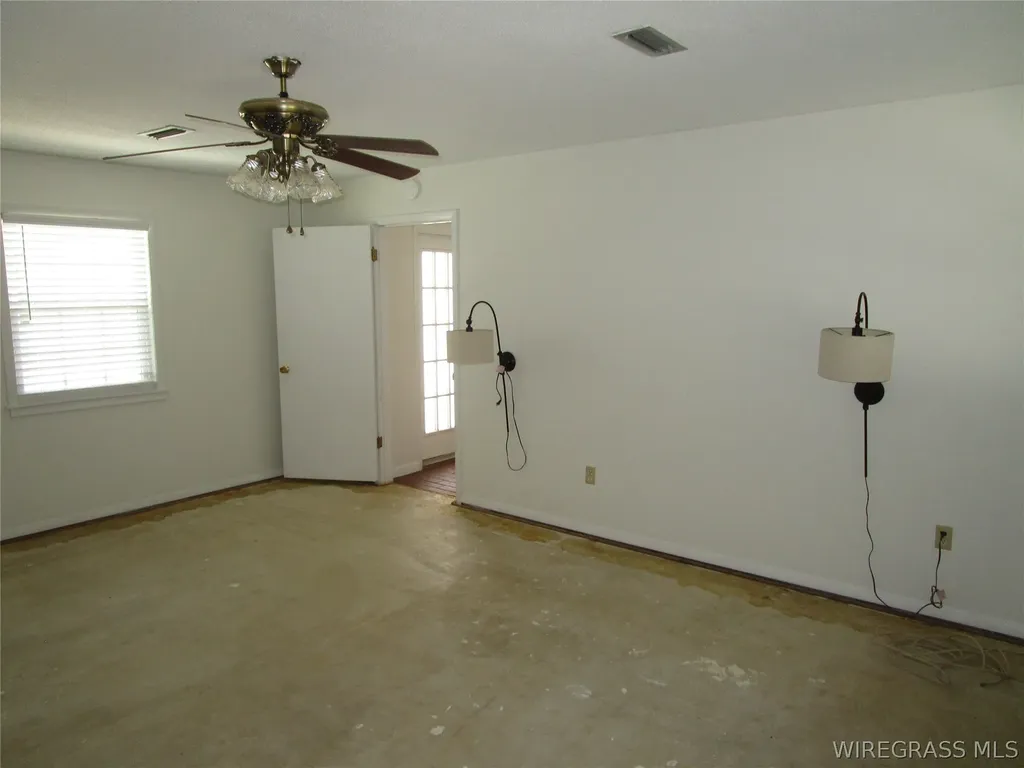 209 Seay Street Enterprise AL 36330