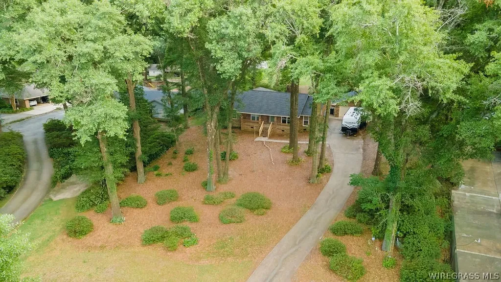 126 Laurel Breeze Drive Enterprise AL 36330