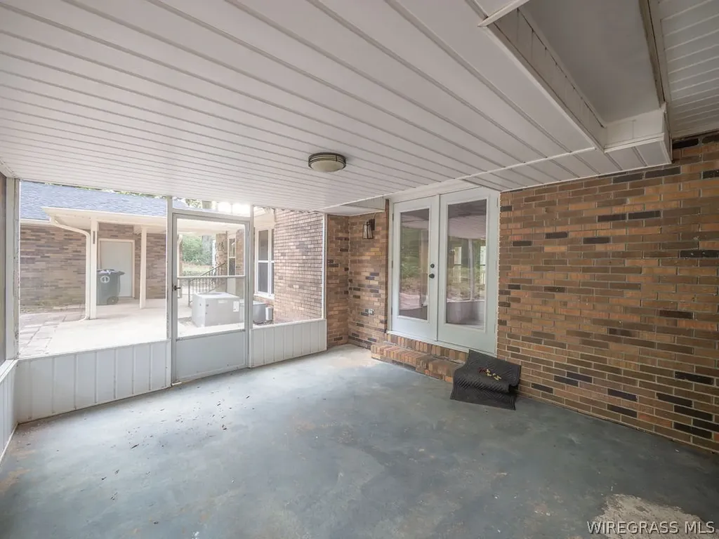 126 Laurel Breeze Drive Enterprise AL 36330