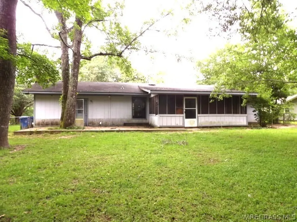 2203 Aberdeen Road Dothan AL 36301