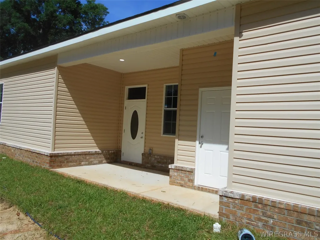 227 Tharpe Drive Ozark AL 36360