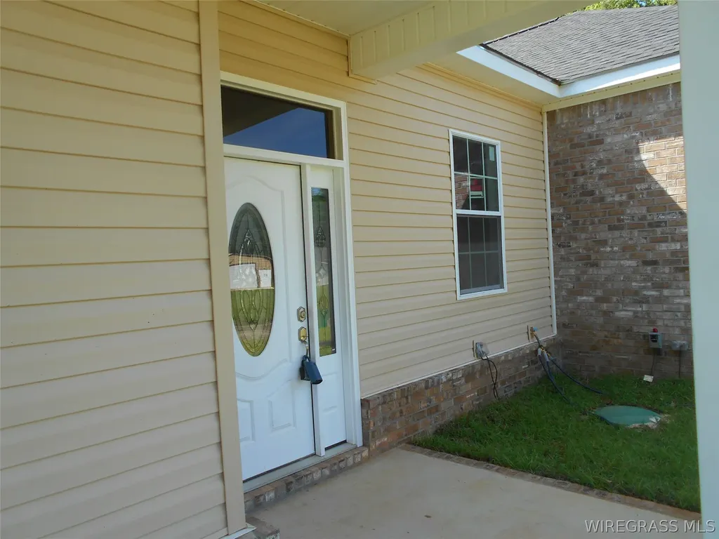 227 Tharpe Drive Ozark AL 36360