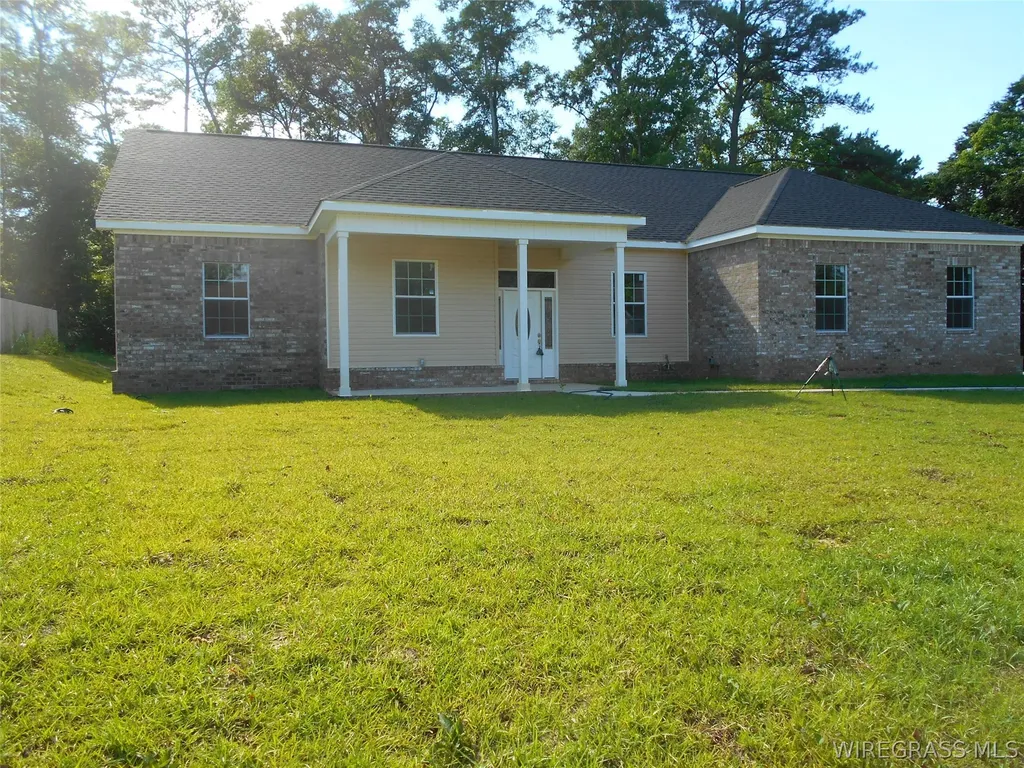 227 Tharpe Drive Ozark AL 36360
