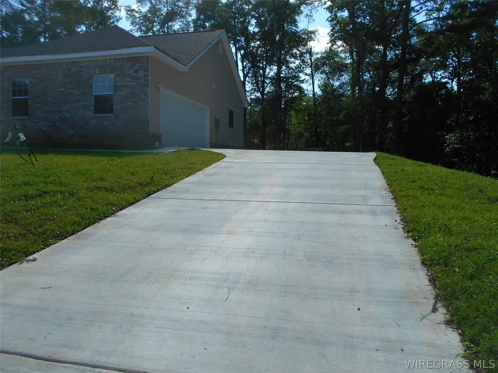 227 Tharpe Drive Ozark AL 36360