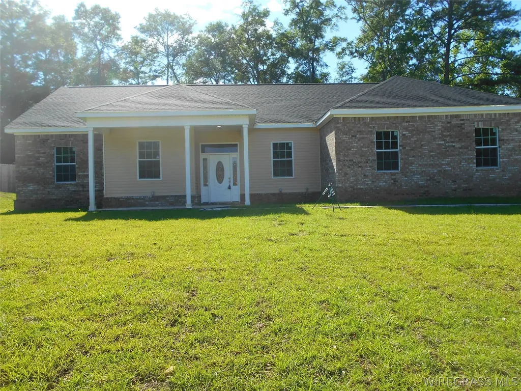 227 Tharpe Drive Ozark AL 36360