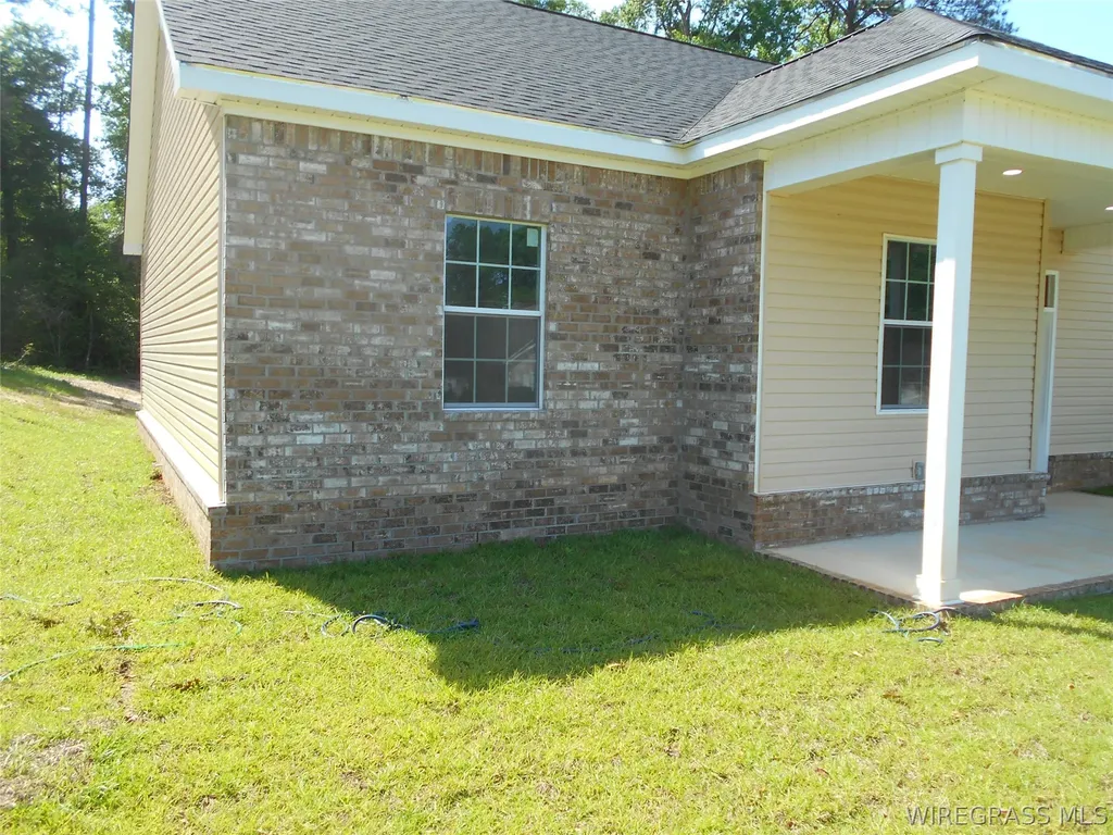 227 Tharpe Drive Ozark AL 36360