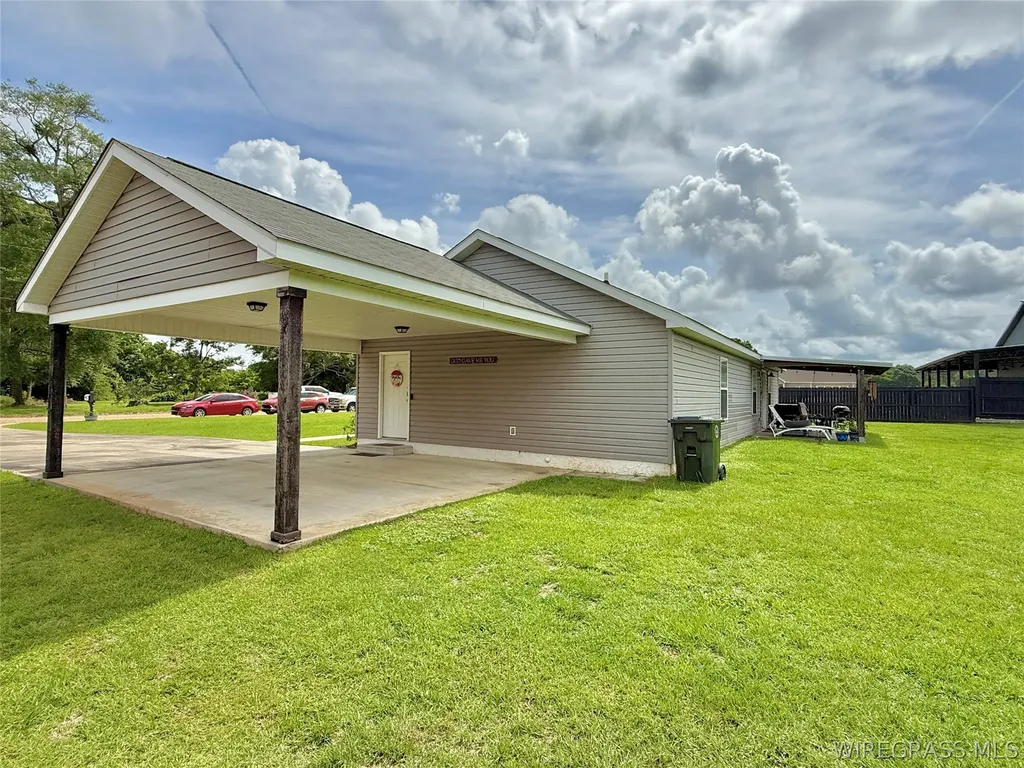 344 Lakeview Drive Hartford AL 36344