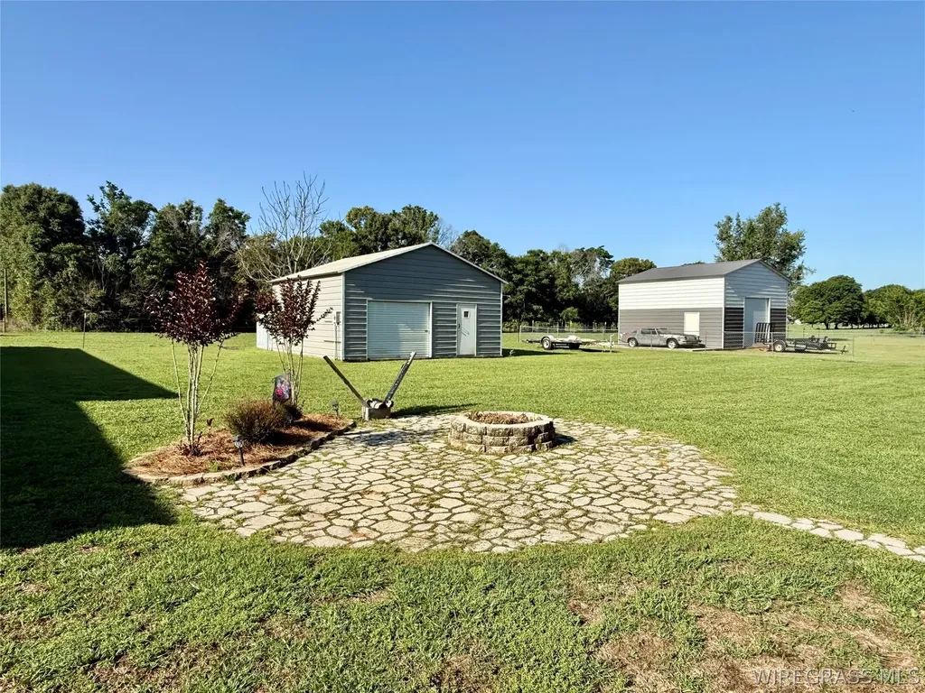 344 Lakeview Drive Hartford AL 36344