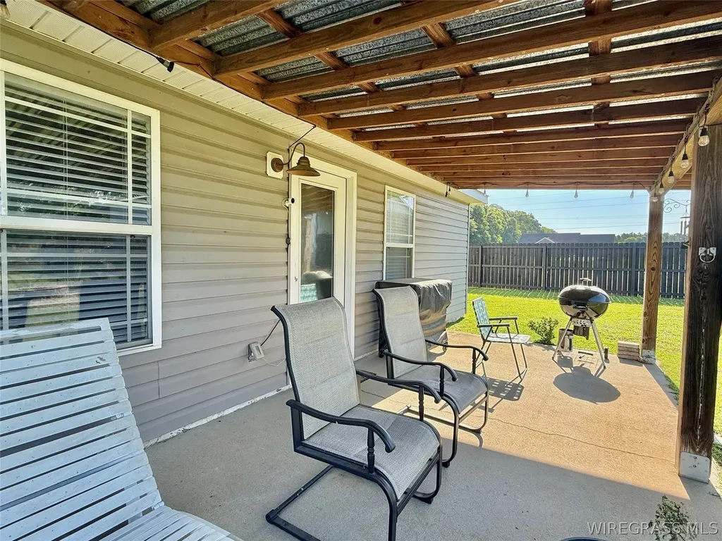 344 Lakeview Drive Hartford AL 36344