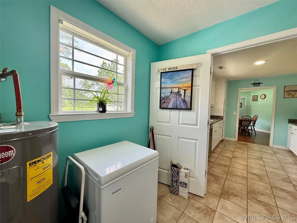 344 Lakeview Drive Hartford AL 36344