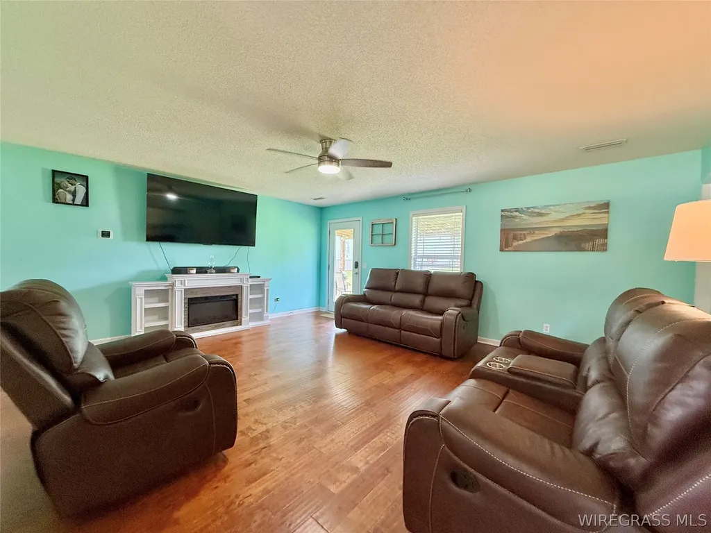 344 Lakeview Drive Hartford AL 36344