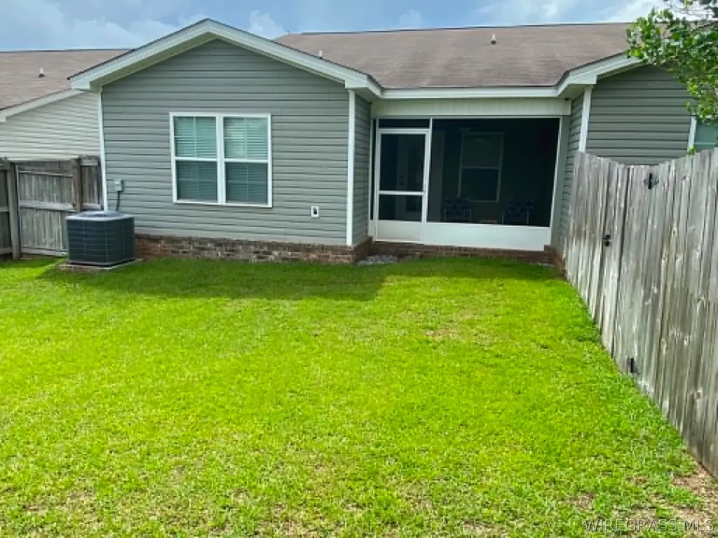 112 Jasmine Circle Enterprise AL 36330