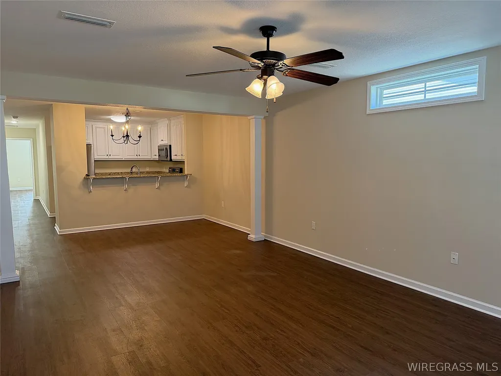 112 Jasmine Circle Enterprise AL 36330