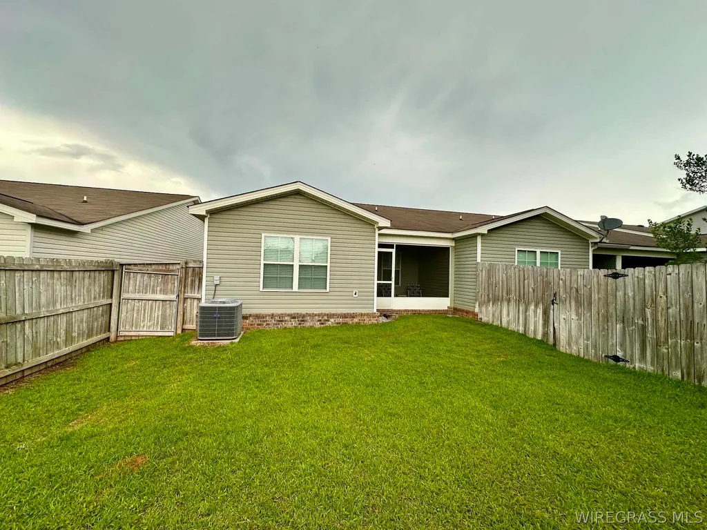 112 Jasmine Circle Enterprise AL 36330