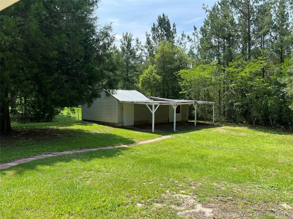196 Chestnut Drive Ozark AL 36360