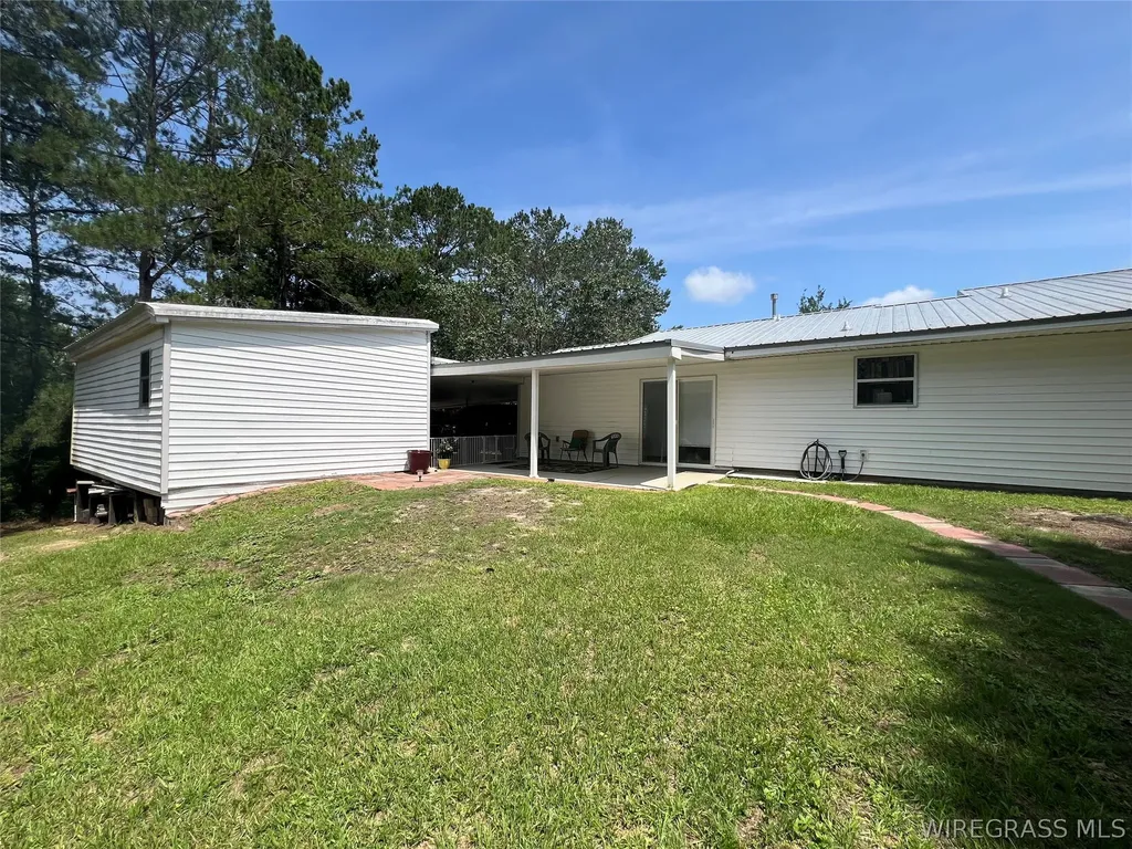 196 Chestnut Drive Ozark AL 36360