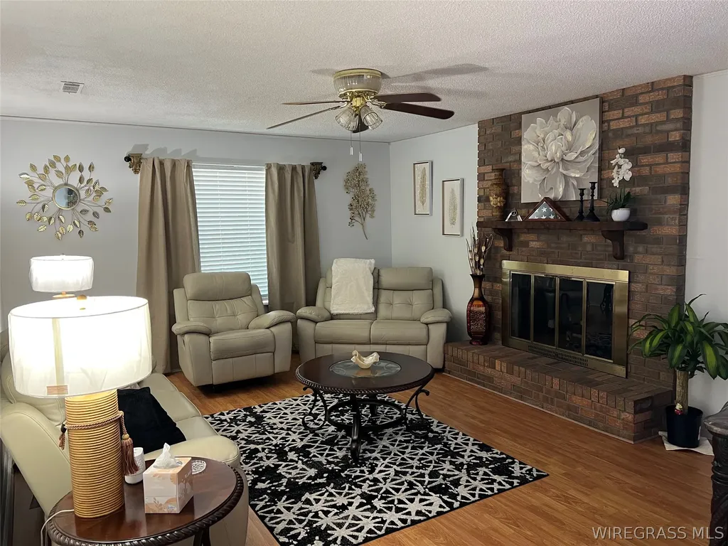 196 Chestnut Drive Ozark AL 36360