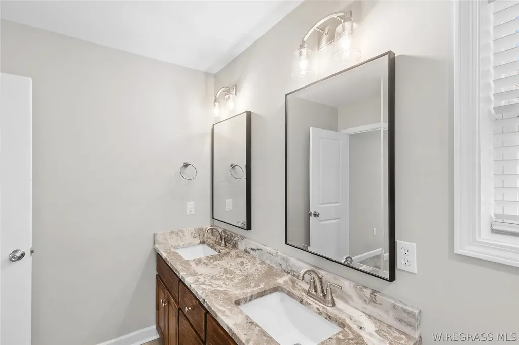 118 Mapleleaf Court Enterprise AL 36330