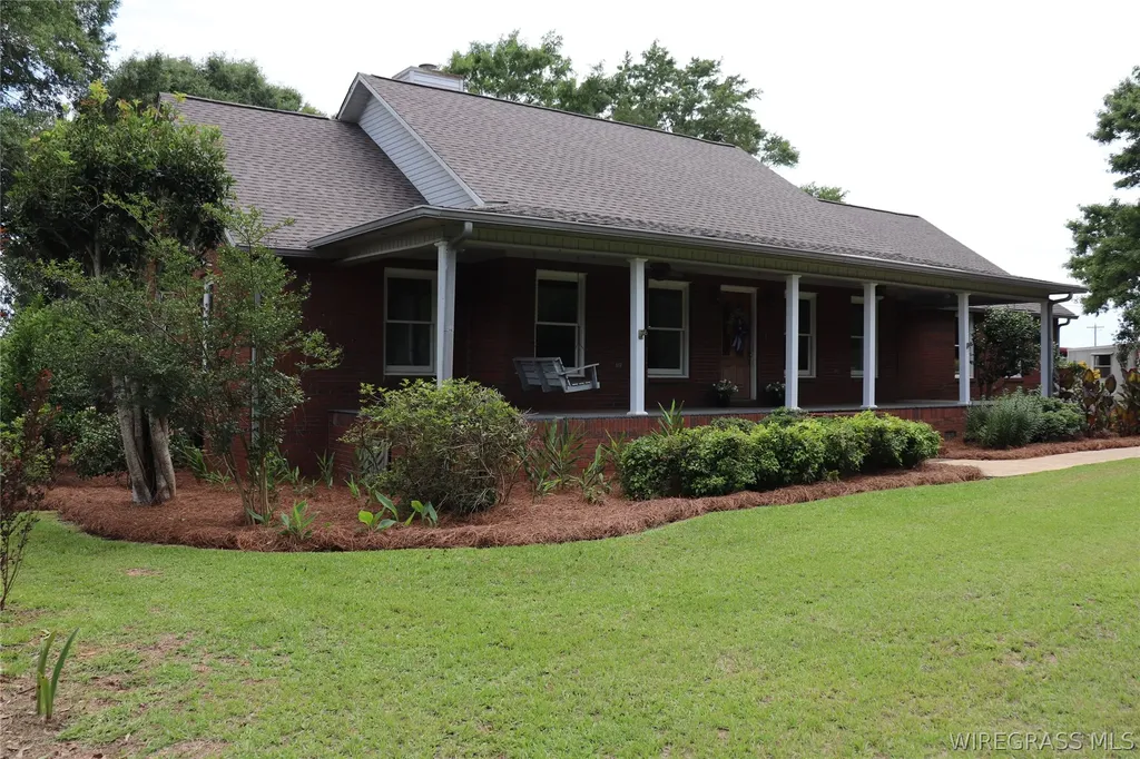 216 Private Road 1428 Enterprise AL 36330