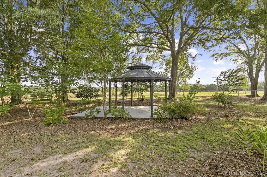 216 Private Road 1428 Enterprise AL 36330