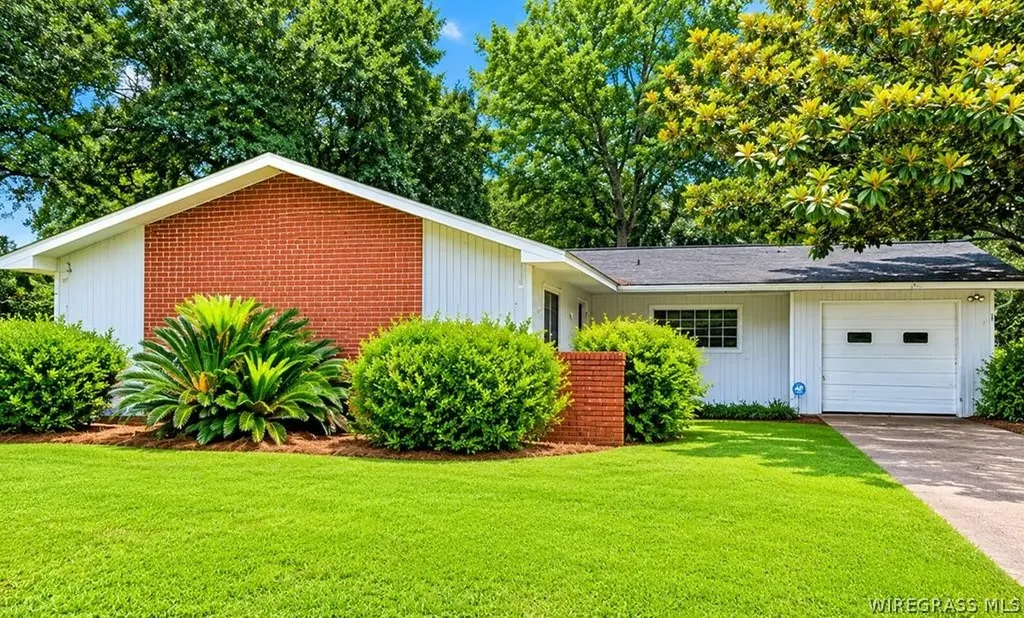 122 Joseph Drive Ozark AL 36360