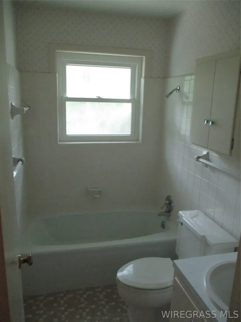 173 Pinecrest Drive Ozark AL 36360