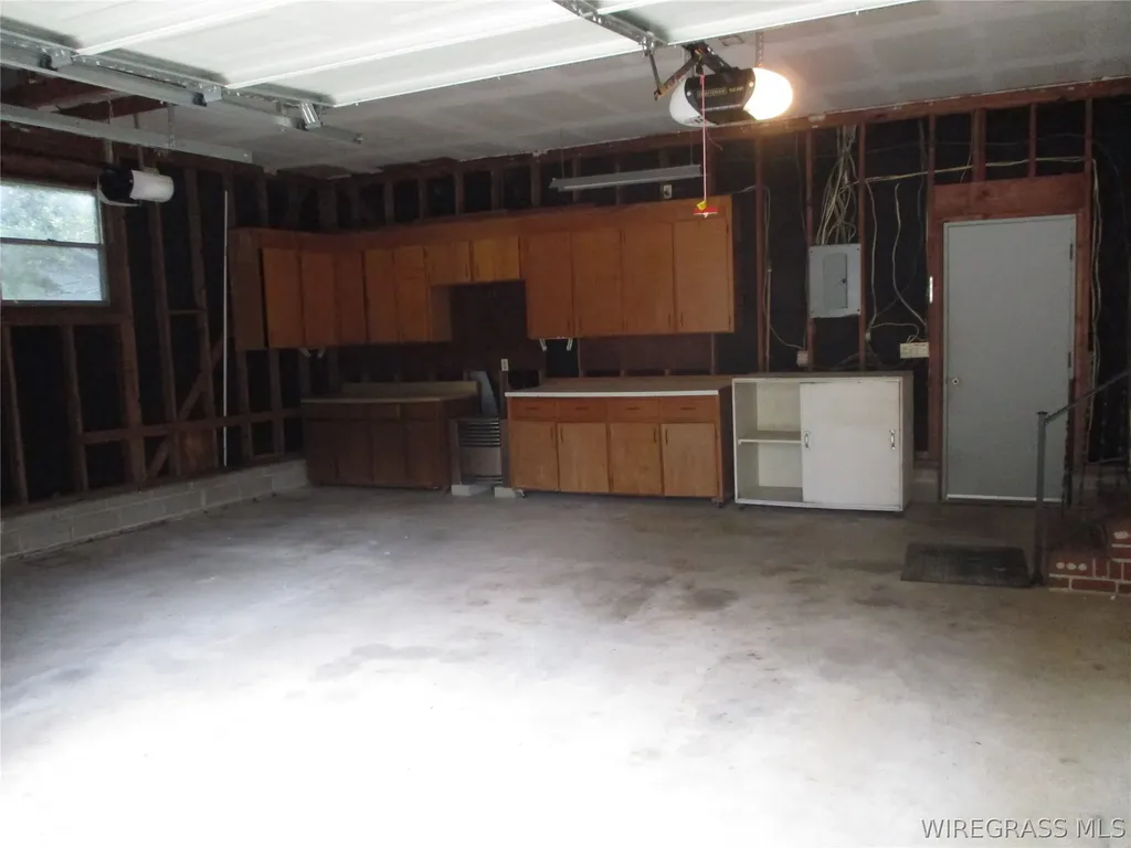 173 Pinecrest Drive Ozark AL 36360