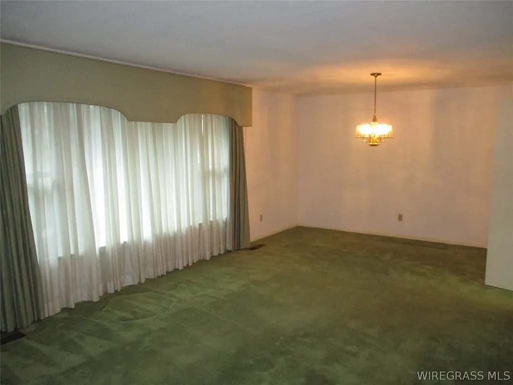 173 Pinecrest Drive Ozark AL 36360
