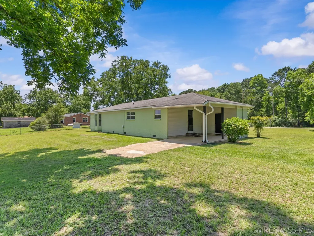 11886 N Highway 27 Chancellor AL 36316