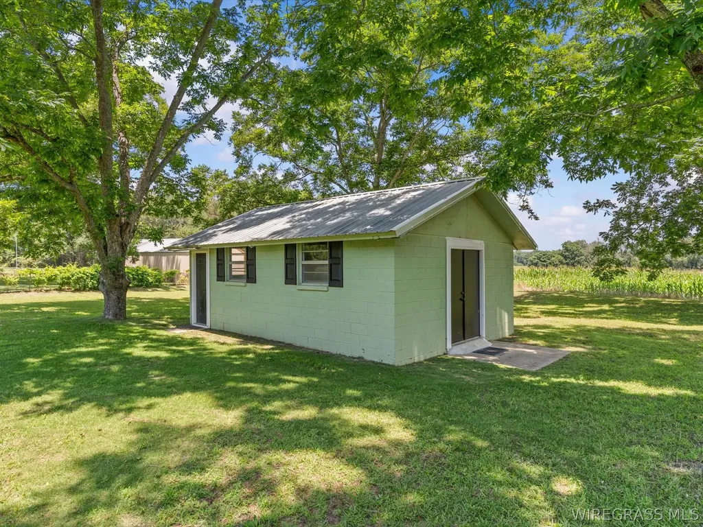 11886 N Highway 27 Chancellor AL 36316