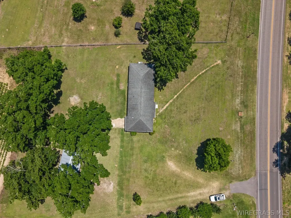 11886 N Highway 27 Chancellor AL 36316