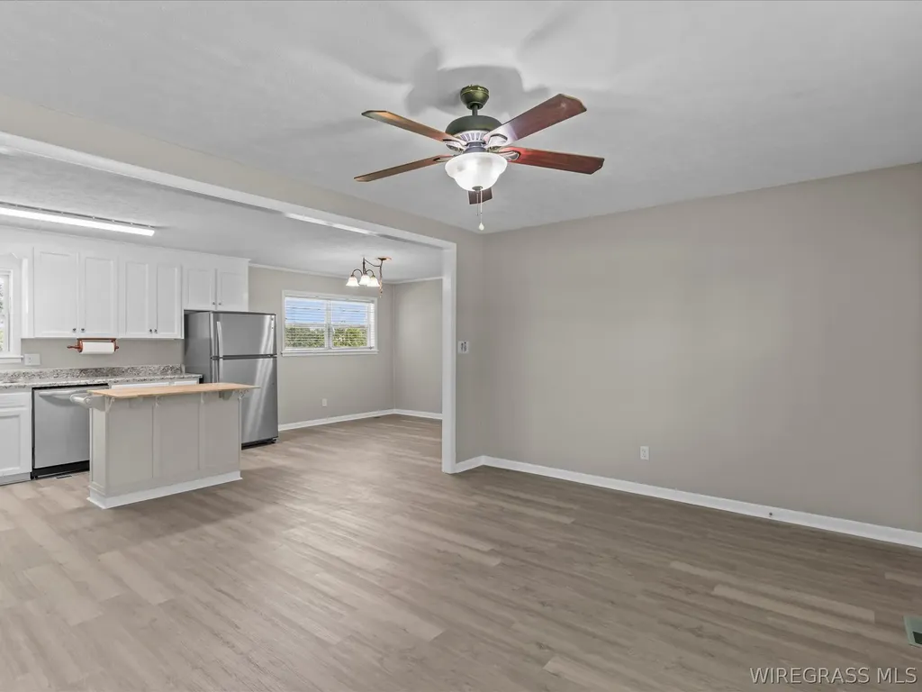 11886 N Highway 27 Chancellor AL 36316