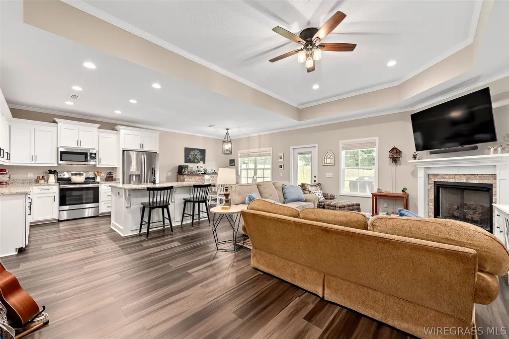 662 Valley Stream Drive Enterprise AL 36330
