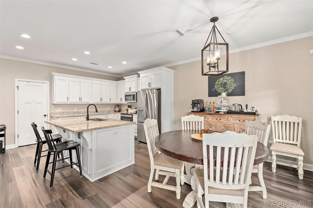 662 Valley Stream Drive Enterprise AL 36330