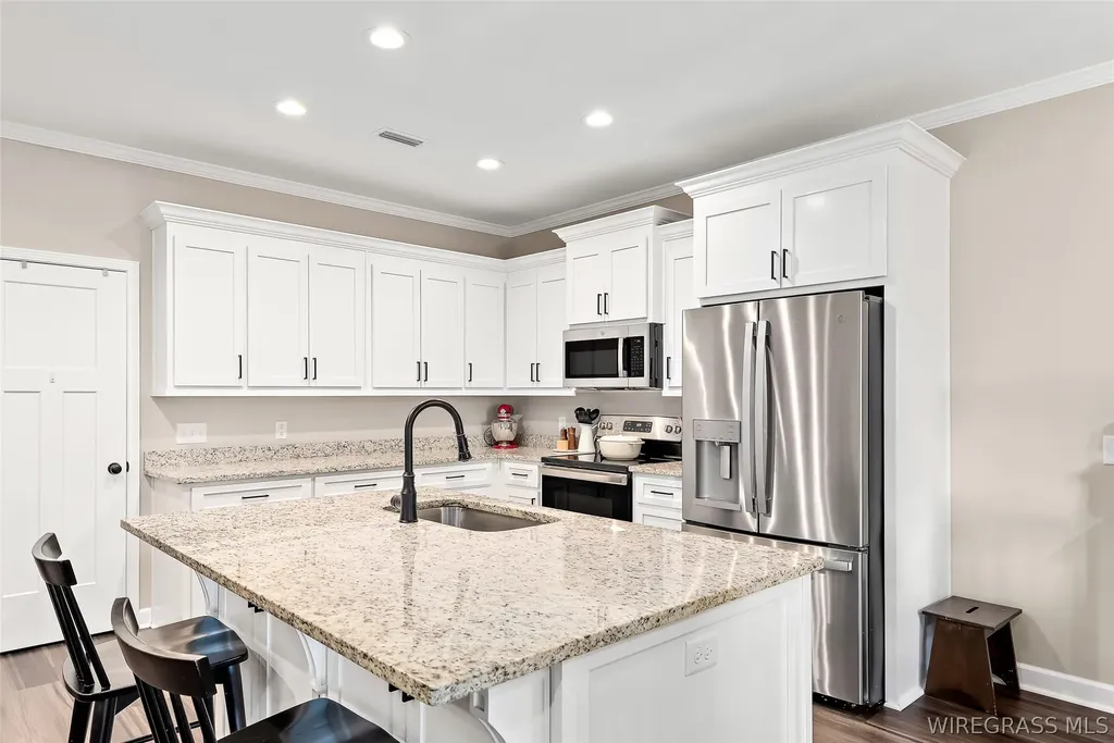 662 Valley Stream Drive Enterprise AL 36330