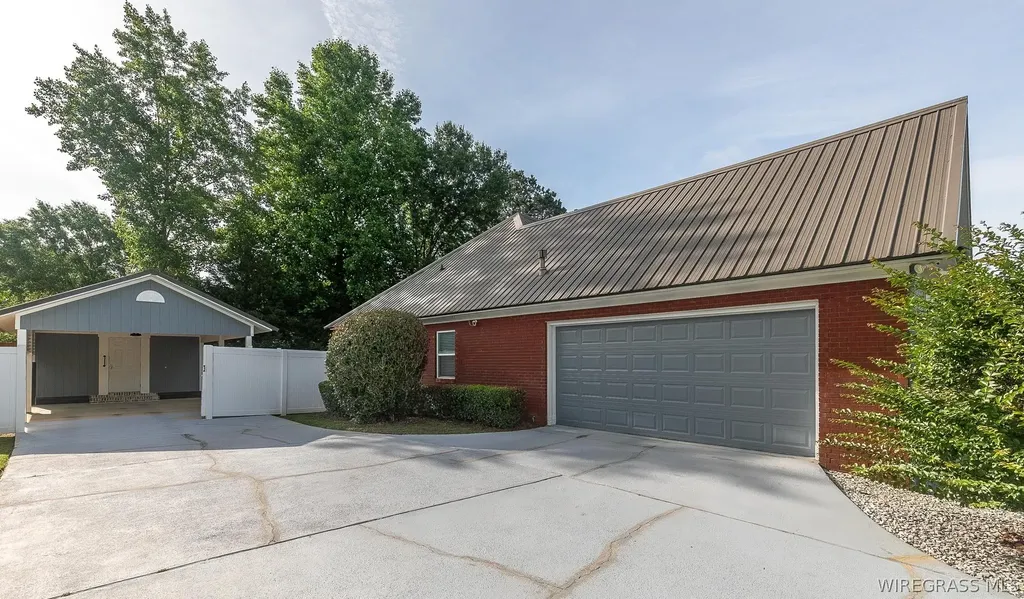 103 Vixen Court Dothan AL 36305
