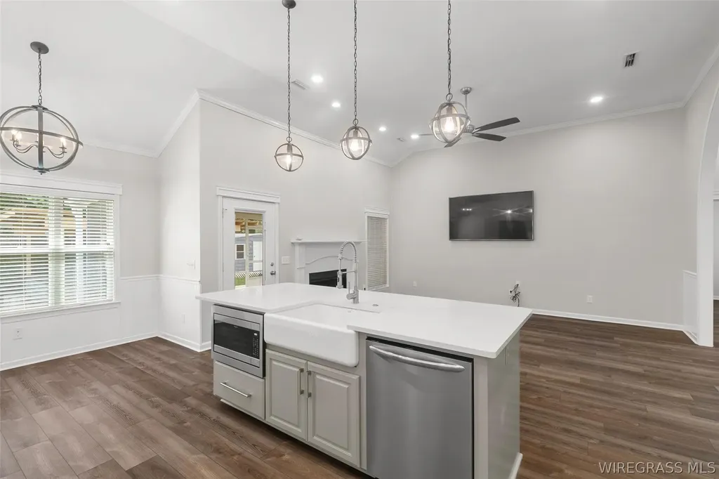 103 Vixen Court Dothan AL 36305