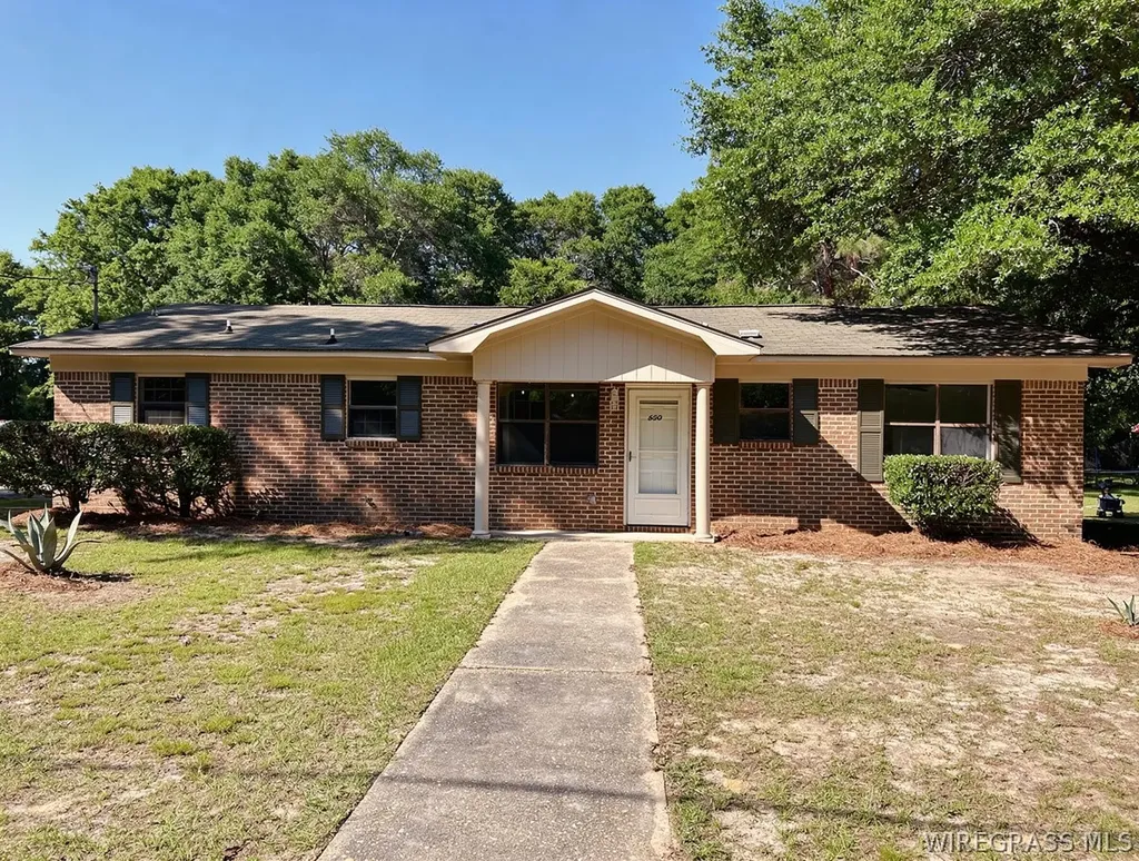 659 County Road 109 Road Daleville AL 36322